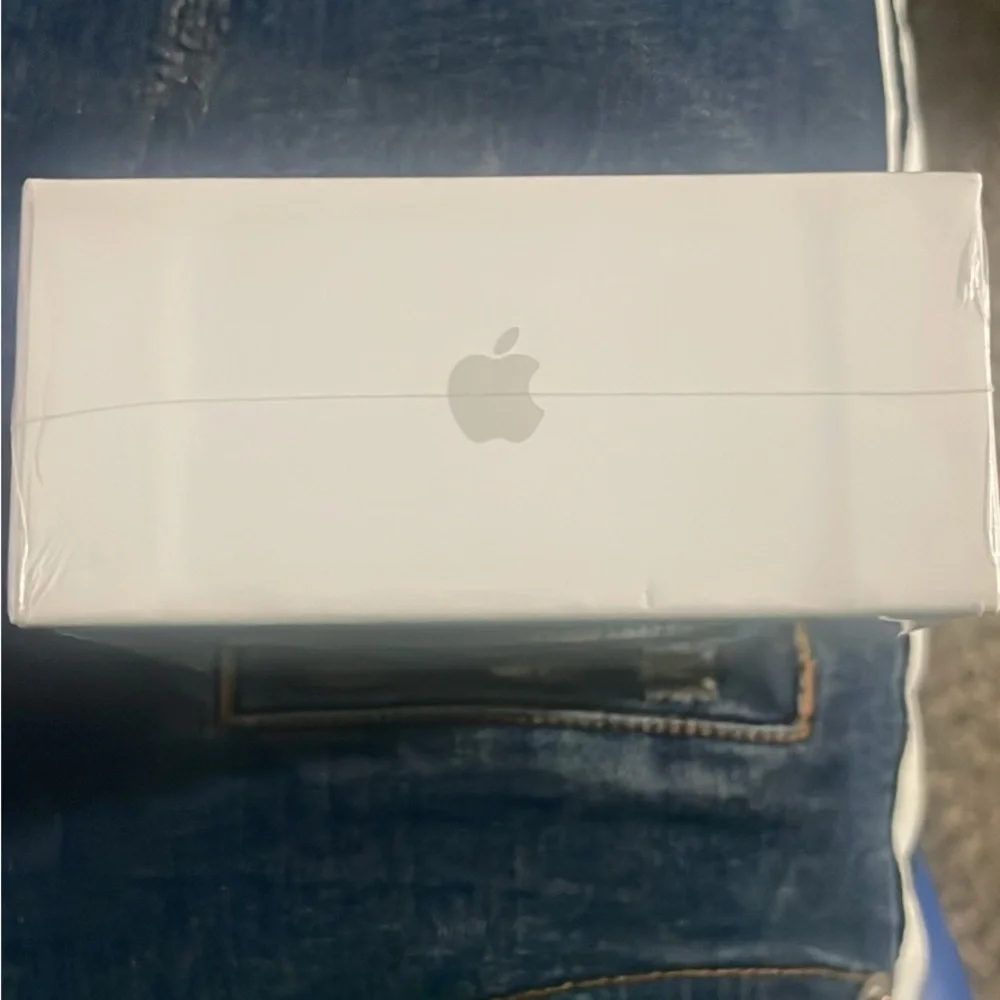 Apple White AirPods Pro Wireless Headset